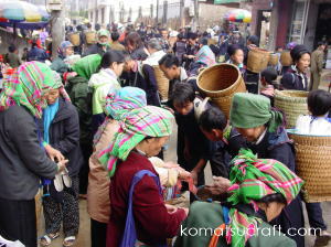 �T�p�̎s��